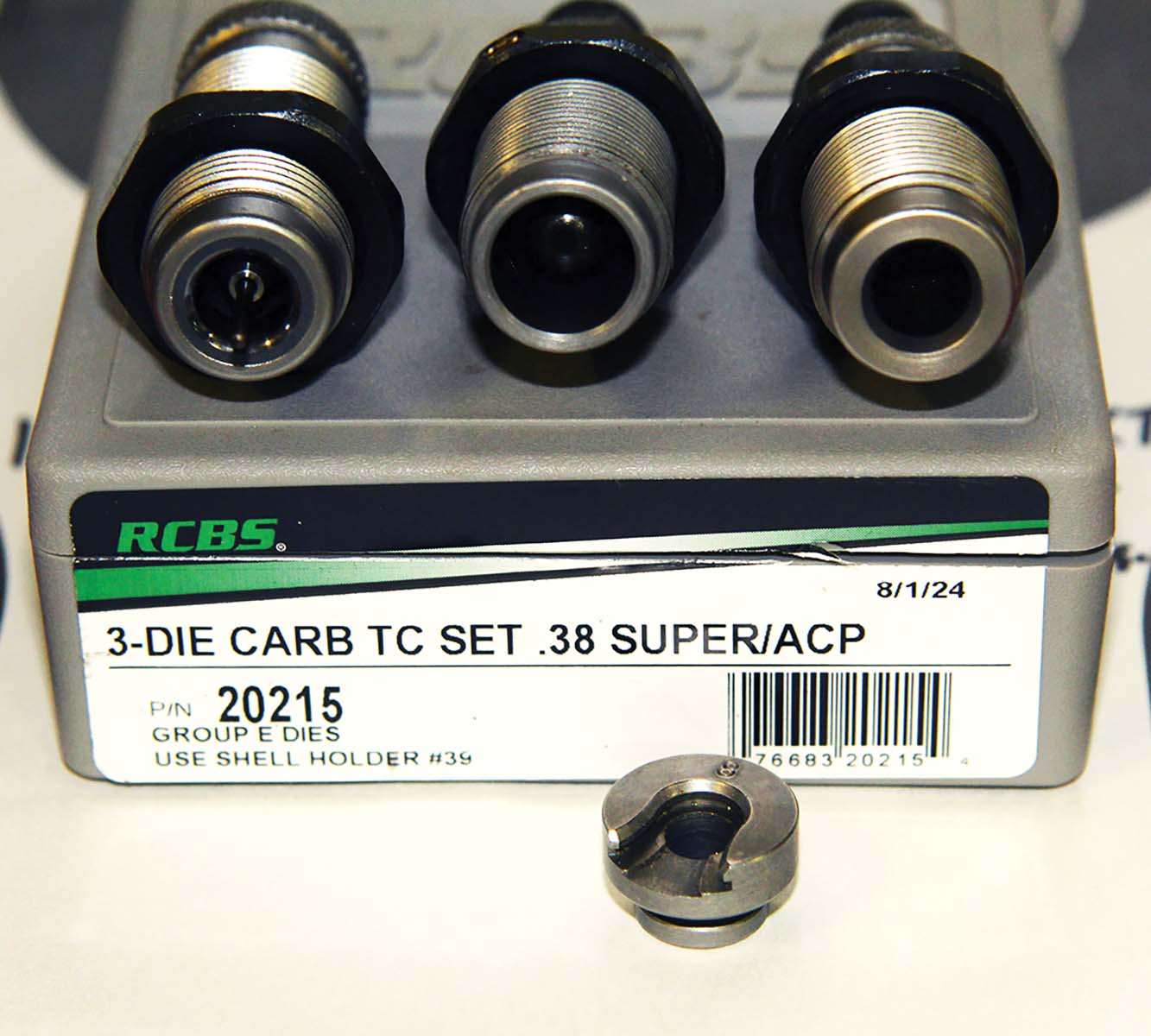 All 38 Super Automatic loads were assembled using an RCBS 3-Die Carb TC Set, Group E. A taper crimp was applied to all rounds in a final and separate step after removing the seating stem.